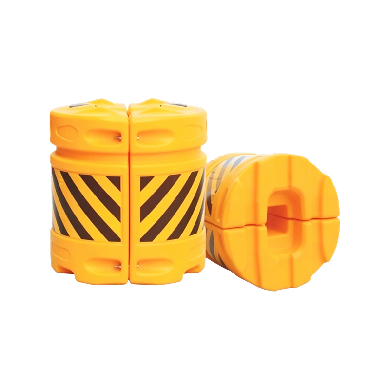 تركيبة وحدات HDPE المرورية المضادة للتأثير البرميل مع الأغطية العاكسة